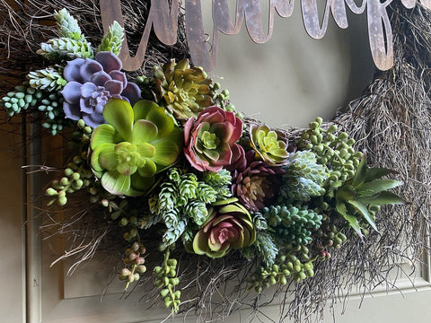DECOROUS gift box presentation makes these succulents ready to gift
