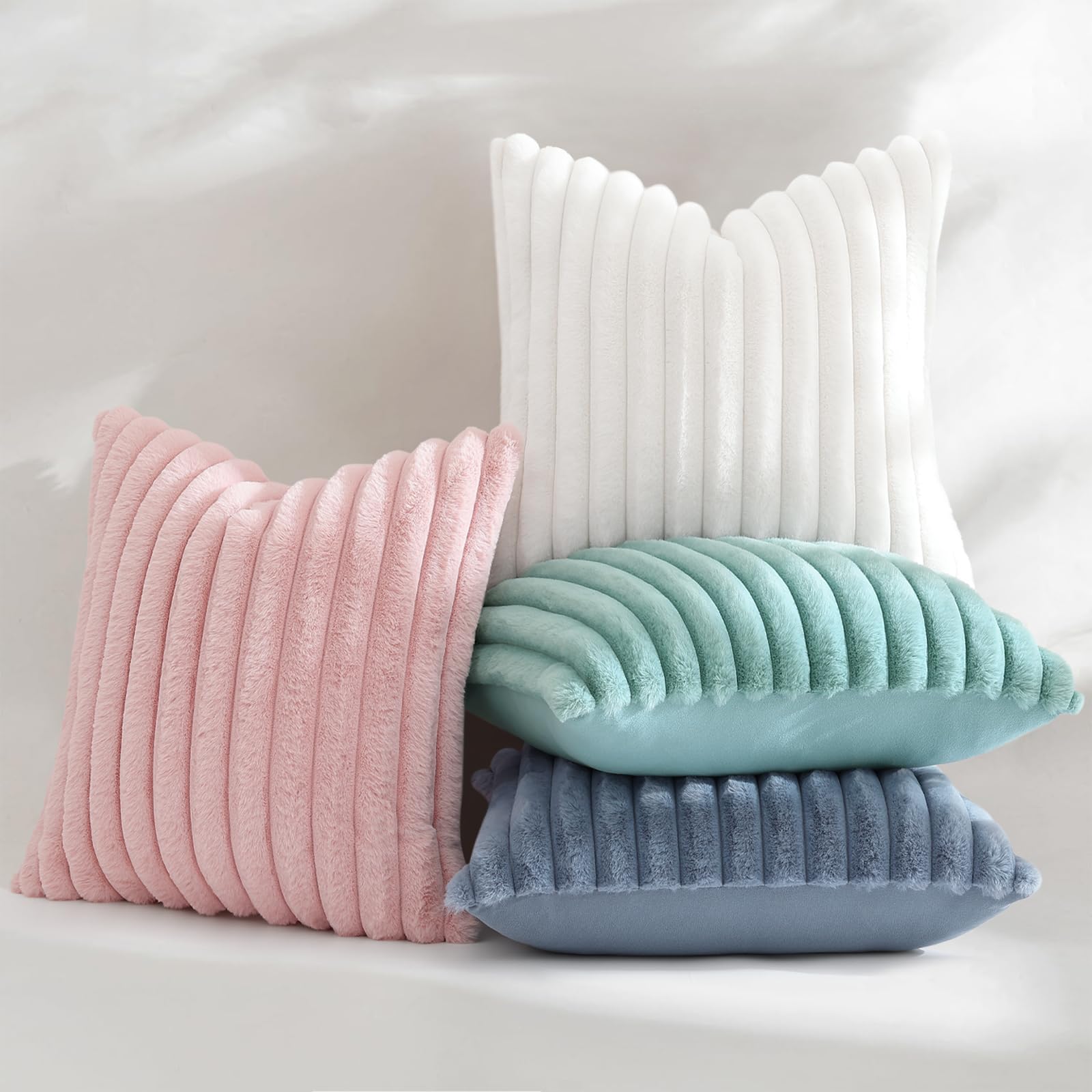 decorUhome 20x20 inch pillow cover fits standard inserts for versatile styling.