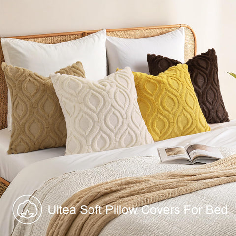 decorUhome hidden zipper provides clean look and easy insertions.
