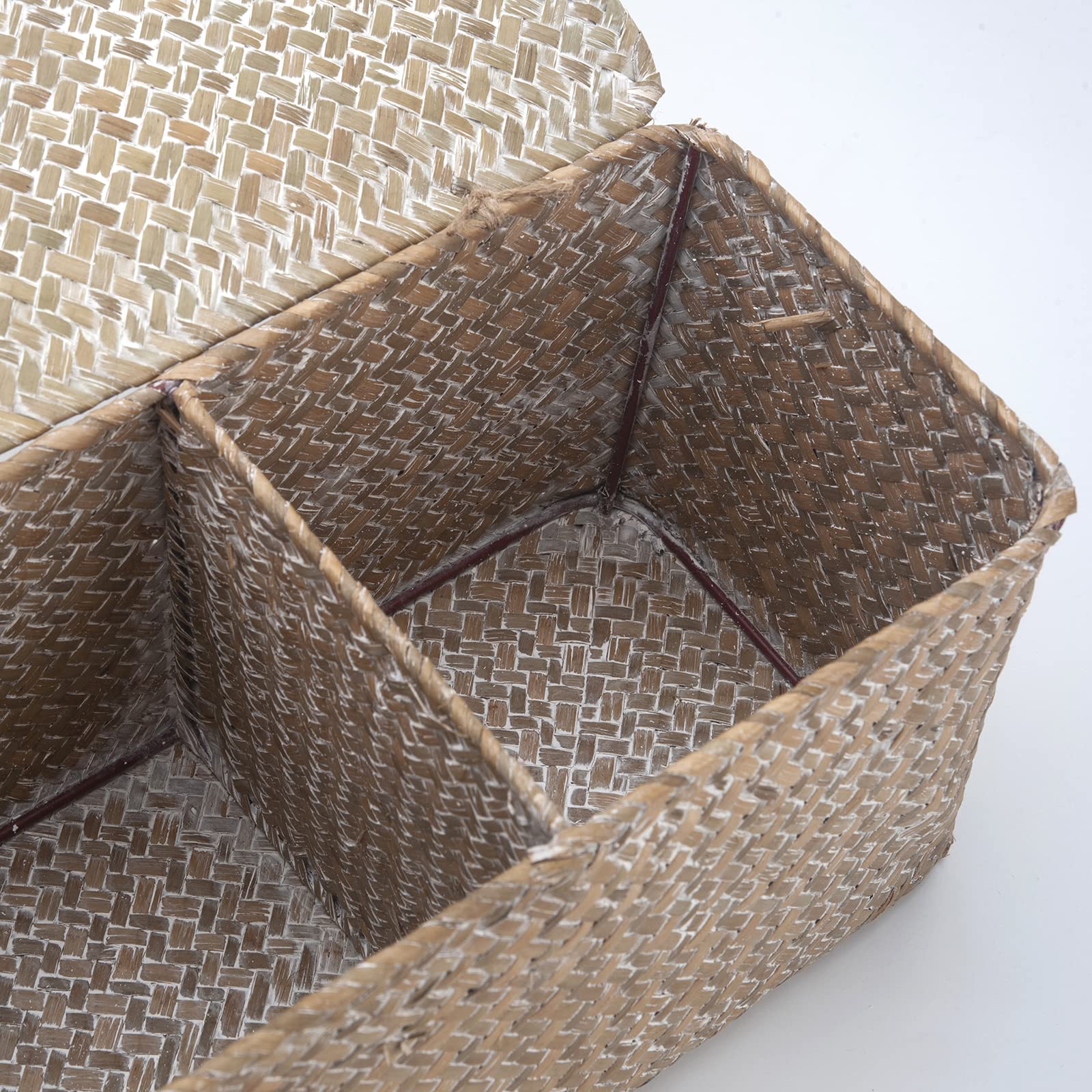 DECRAFTS seagrass toilet-roll storage basket keeps rolls neat and ready