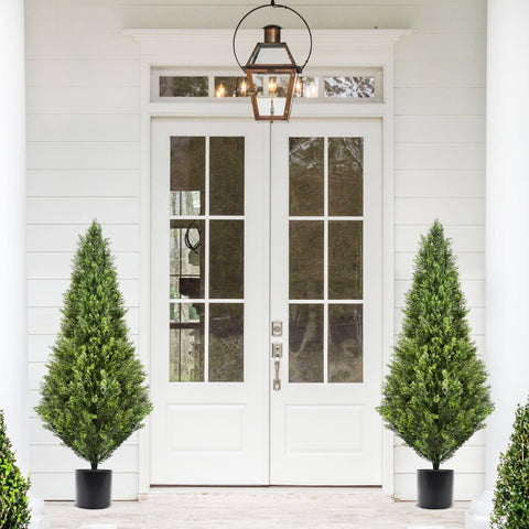 Durable cement pot base adds stability for indoor and outdoor use.