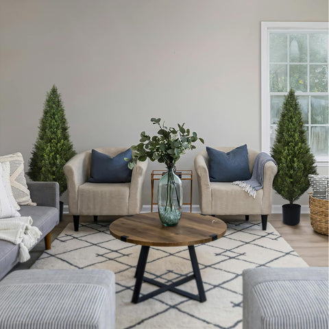Decwin lifelike cedar topiary texture for evergreen decor.