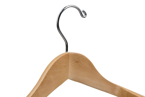 DEILSY Natural Suit Hangers 360° swivel hook close-up for flexible hanging.