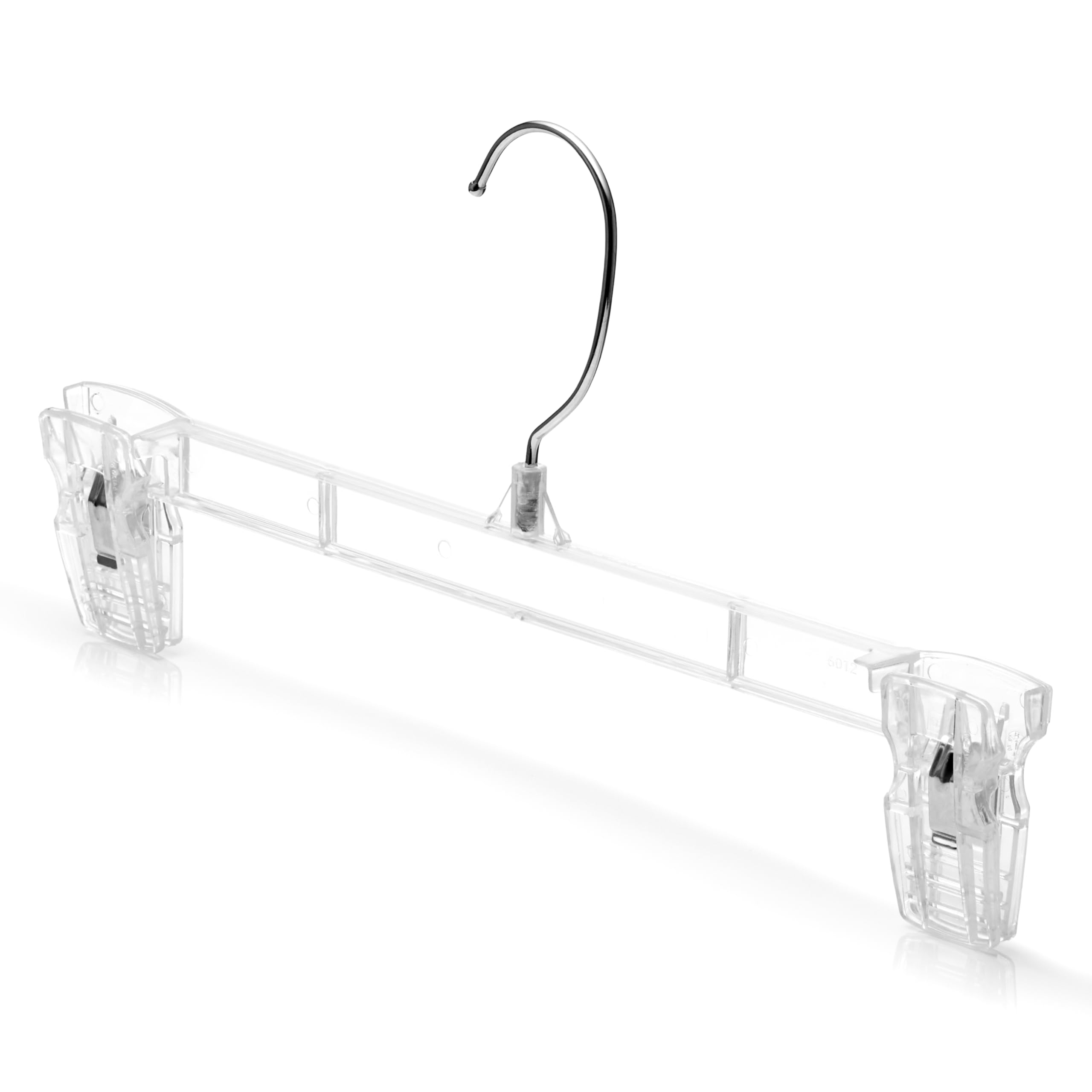 DEILSY versatile hangers hold pants, skirts, jeans, shorts and more.