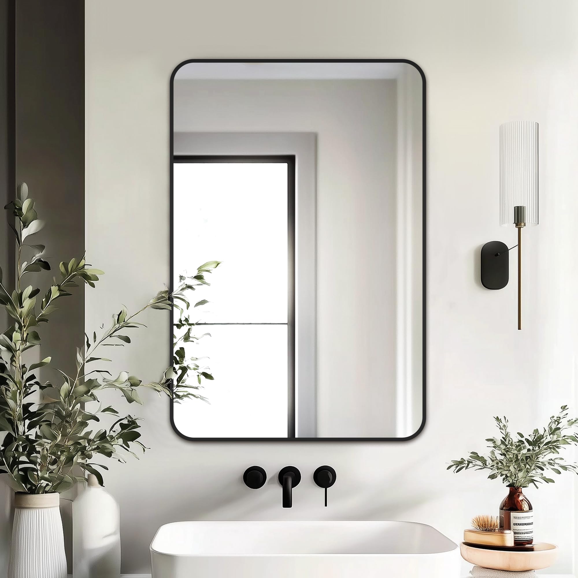 Delma high-definition distortion-free mirror for precise makeup and grooming routines