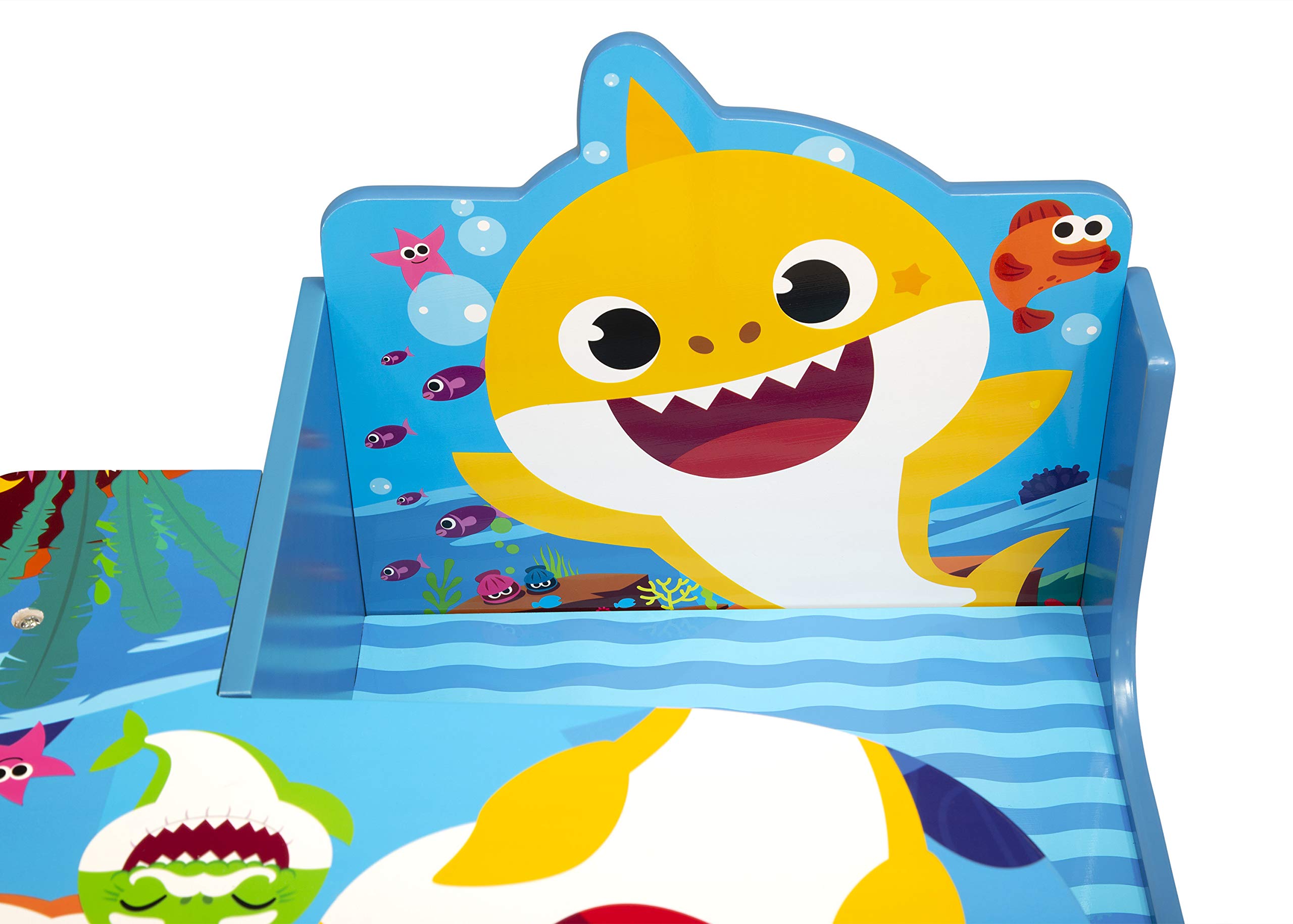 Easy assembly Delta Children Baby Shark chair desk for quick setup
