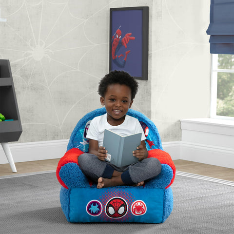 Close-up of Spidey graphics on Delta Children Cozee Buddy Chair