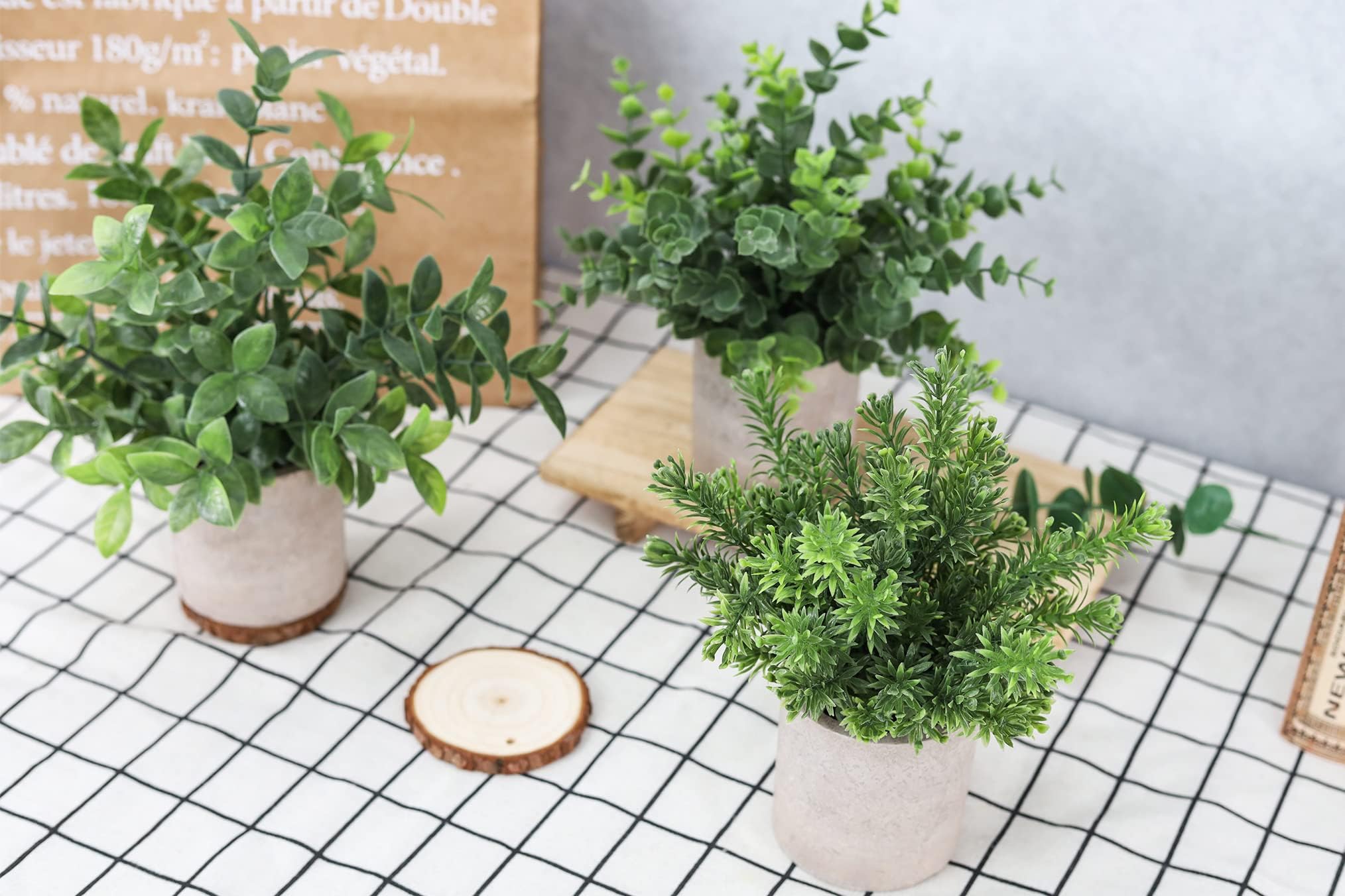 Der Rose faux plants resist fading with simple damp cloth care.