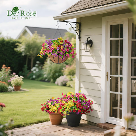 Der Rose front-porch decor display enhances curb appeal