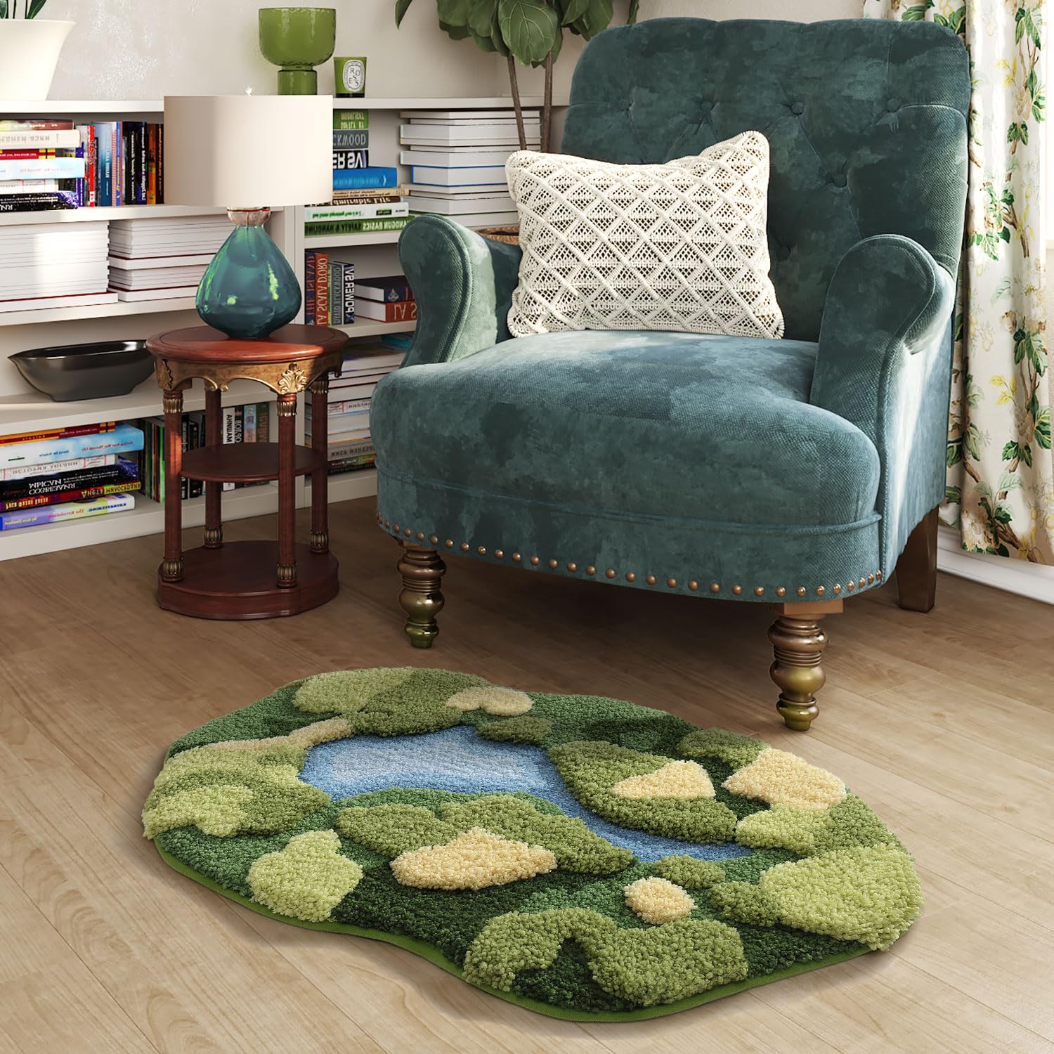 DEXI Moss Bath Mat non-slip backing helps keep mat in place.