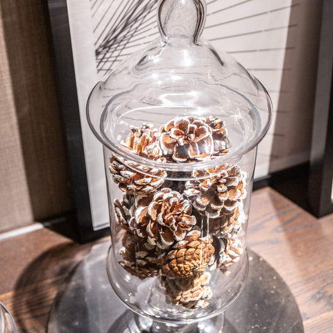 Diamond Star wedding dessert jar, chic centerpiece for receptions.