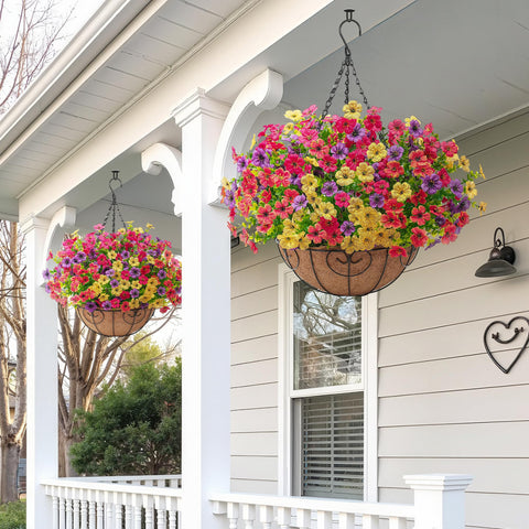 Digtecno hanging basket assembled with grass hat and foam ball for display.