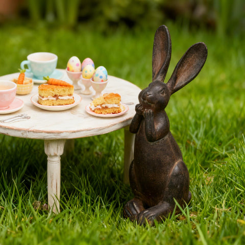 DiliComing resin rabbit statue, versatile decor for home and garden.
