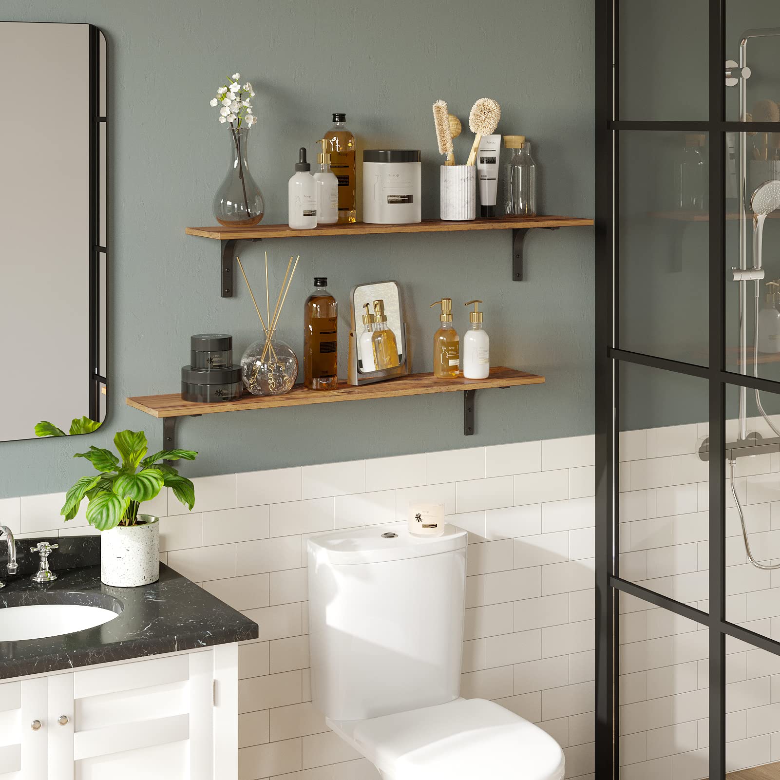 DINZI LVJ kitchen wall storage keeps utensils within easy reach.
