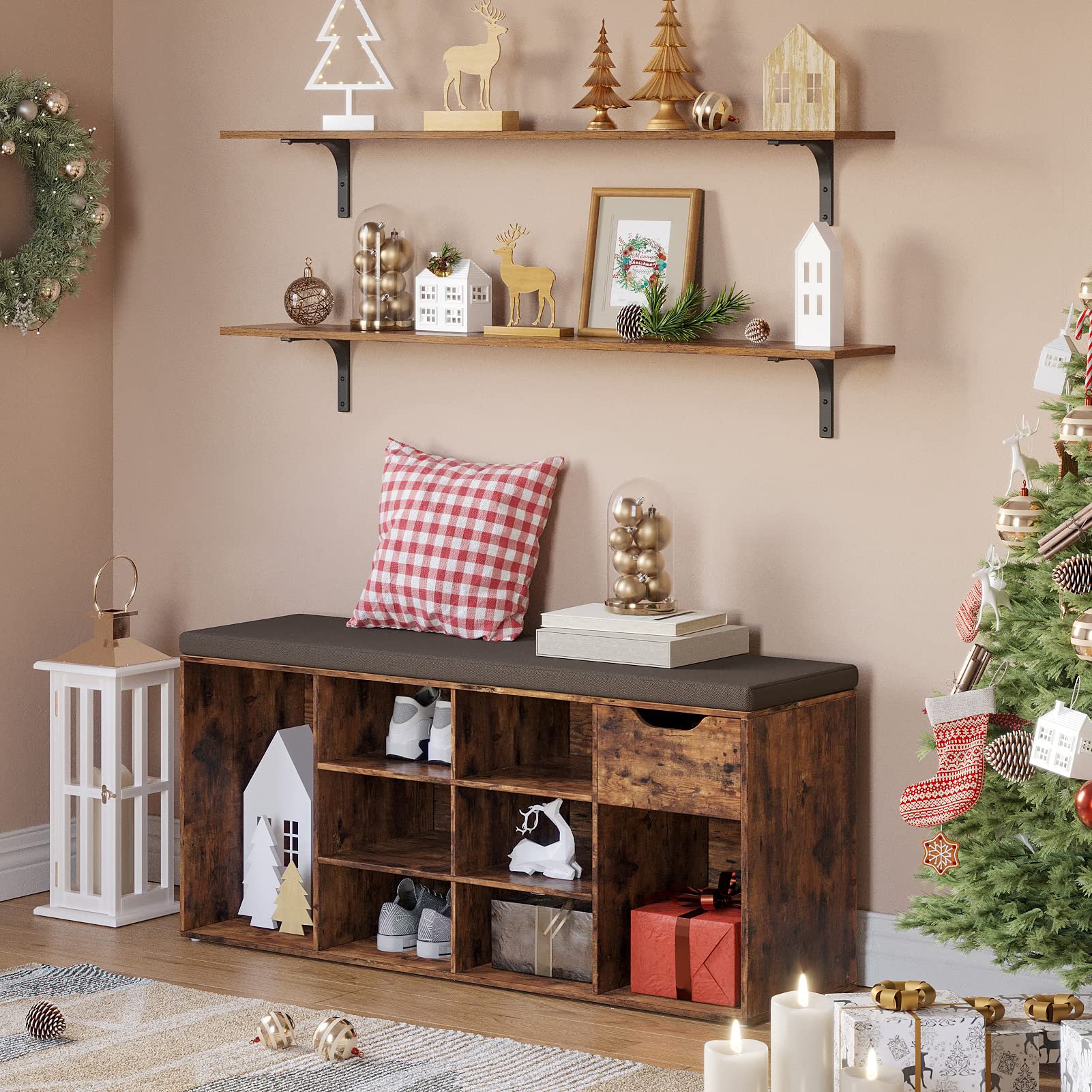 DINZI LVJ mid-century bracket design adds vintage charm