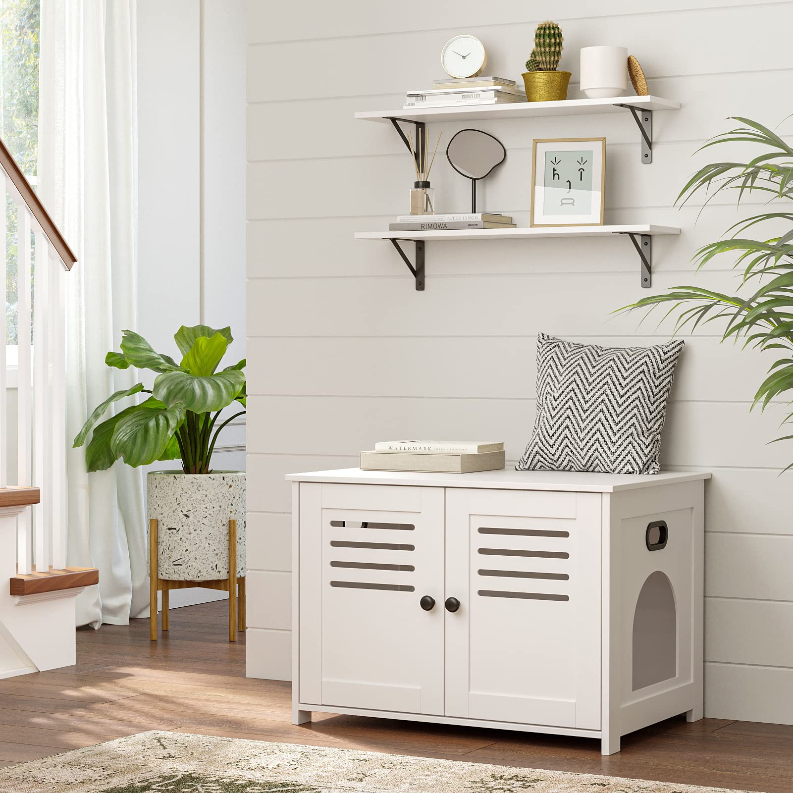DINZI LVJ space-saving design helps maximize wall storage