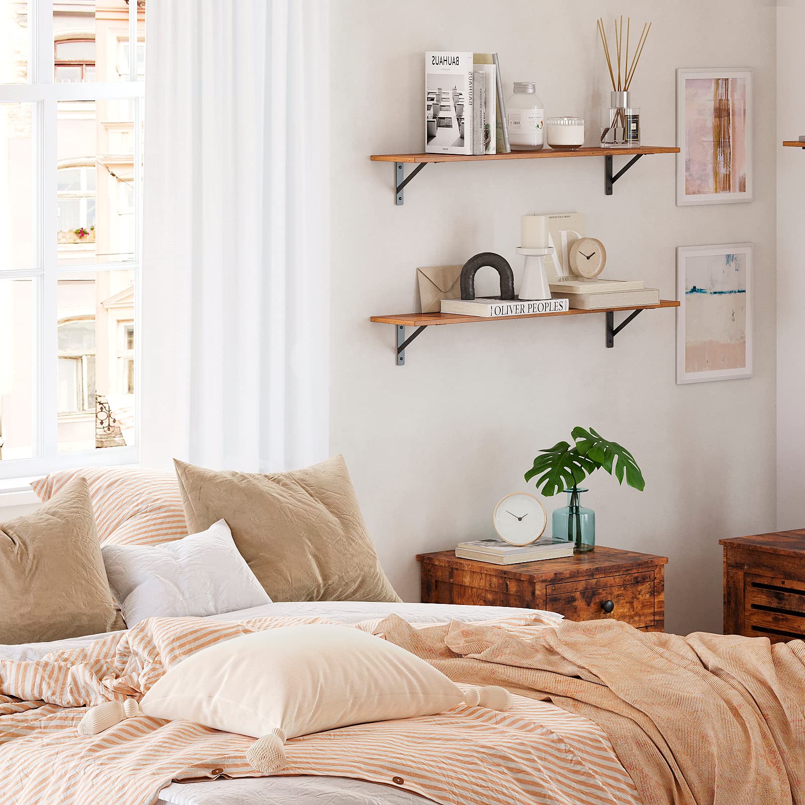 DINZI LVJ easy-install shelves ready for quick mounting on any wall.