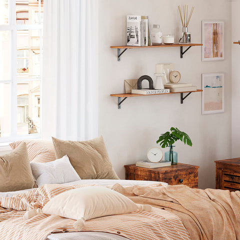 DINZI LVJ easy-install shelves ready for quick mounting on any wall.