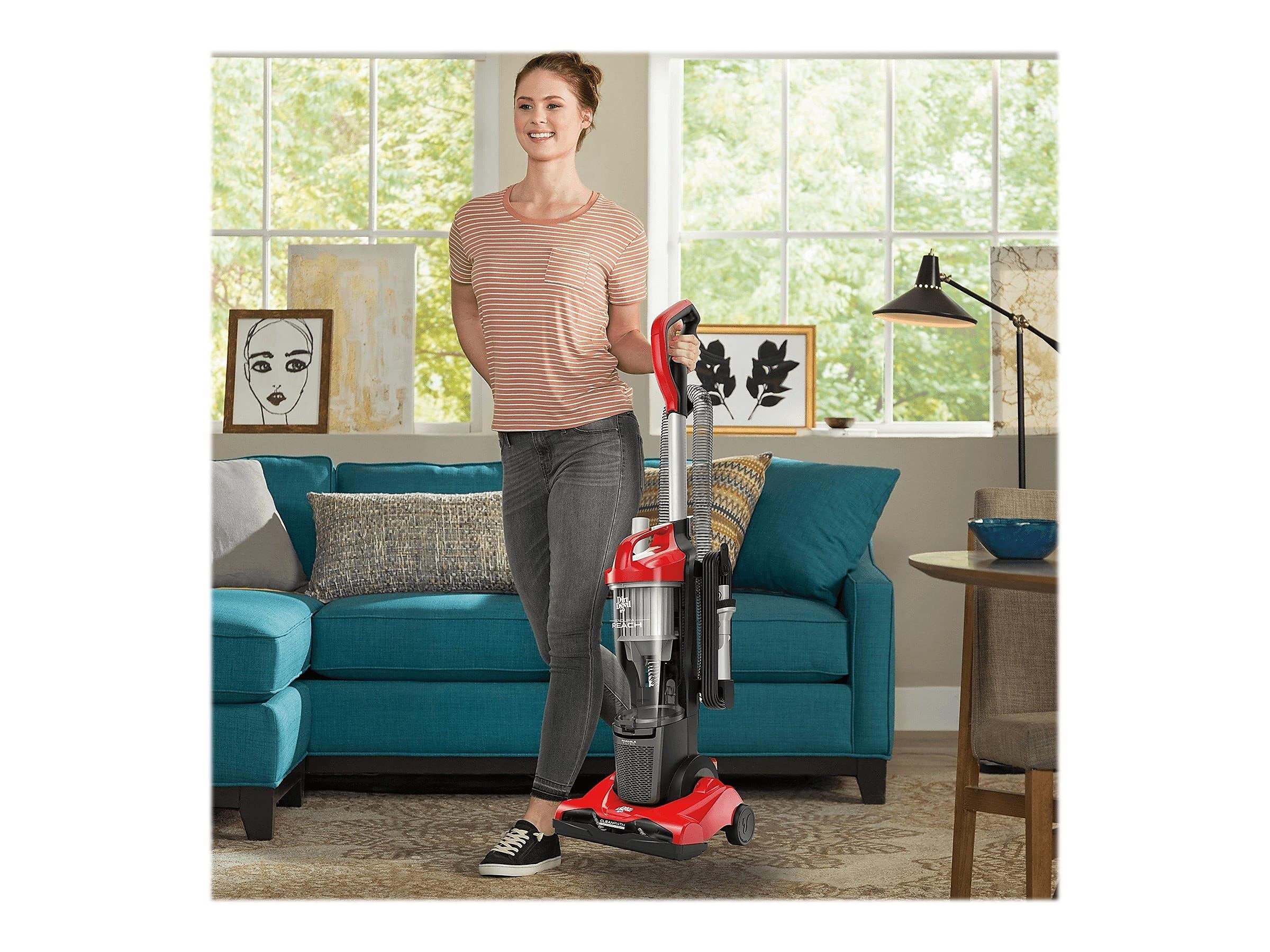 Dirt Devil Endura Reach vacuum showing on-board tools for precise edge and corner cleaning.