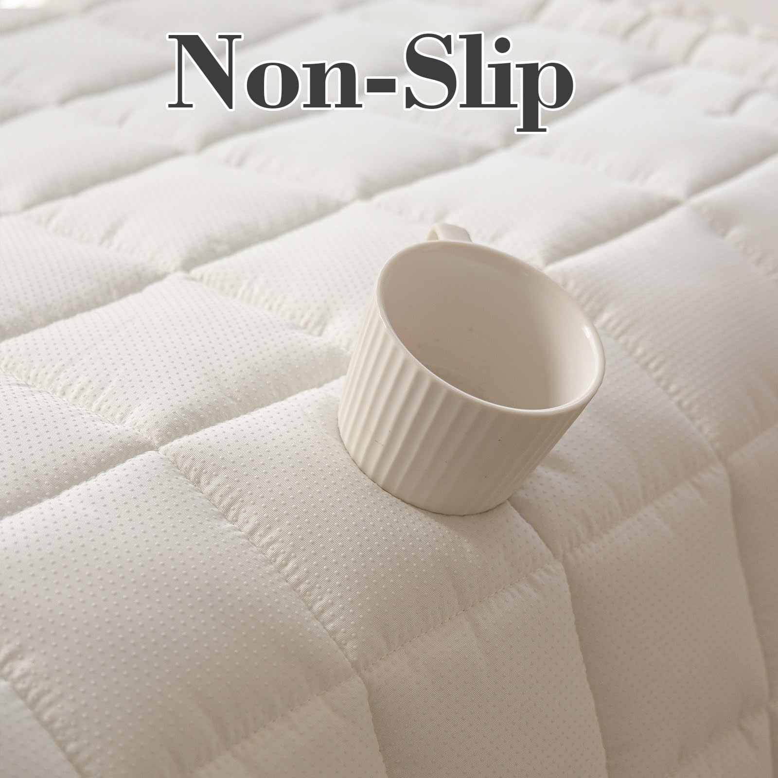 Disayu pet-friendly protector keeps furniture safe and cozy for pets.