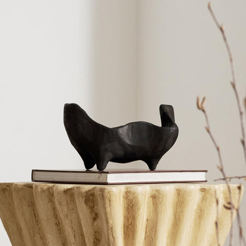 DN DECONATION oak grain in matte black enhances your coffee table centerpiece.