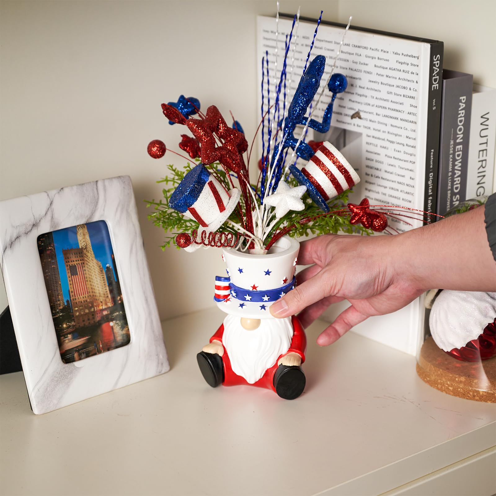 DN DECONATION resin gnome hat vase showcases hand-painted details for indoor decor.