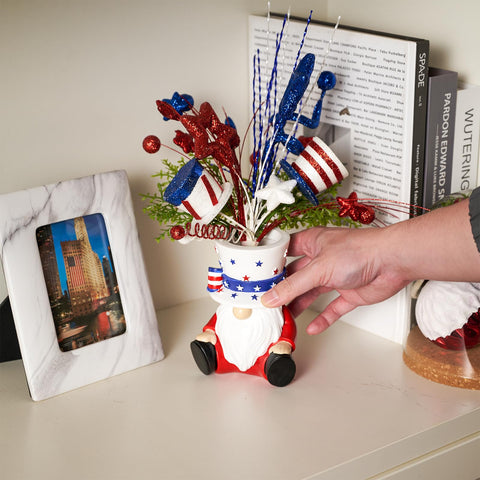 DN DECONATION resin gnome hat vase showcases hand-painted details for indoor decor.