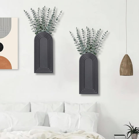 Dnnnii contemporary wall decor doubles as plant display in small rooms.
