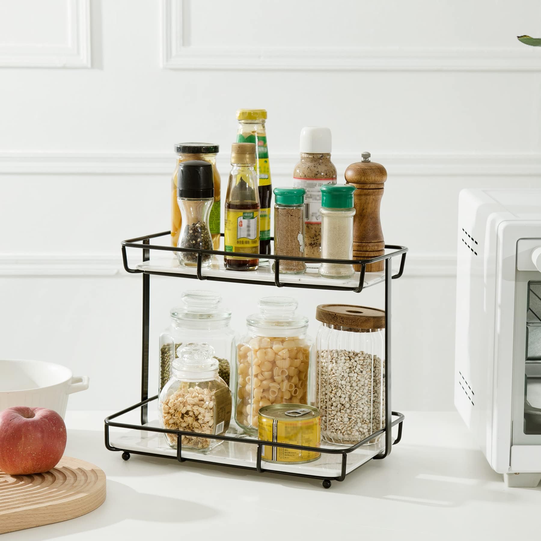 Dobbyby sturdy moisture-resistant frame stays pristine in wet bathroom settings