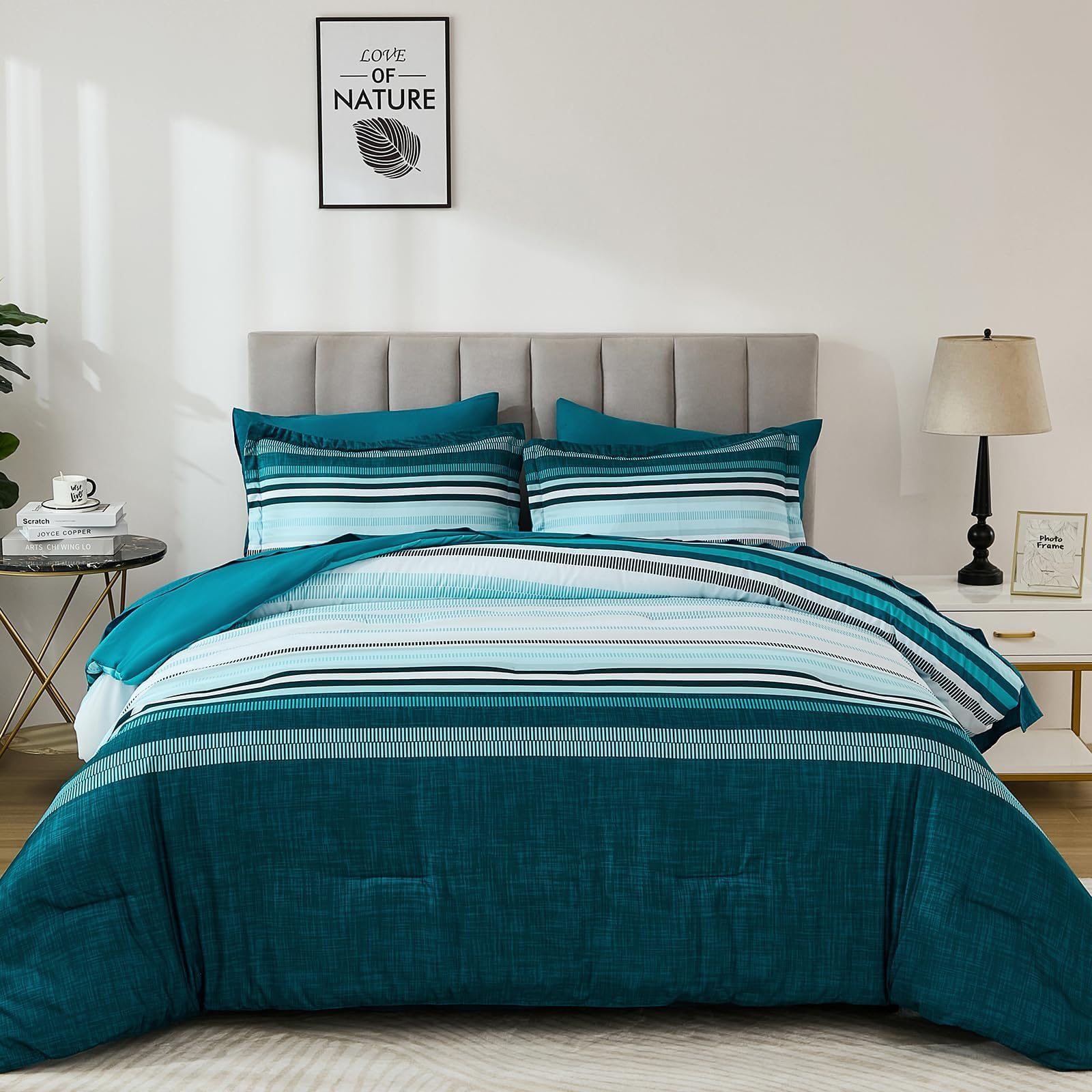 Dobuyly Teal Queen Comforter close-up highlights soft microfiber texture for cozy nights.