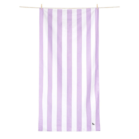 Dock & Bay Lombok Lilac towel close-up of soft recycled fabric.