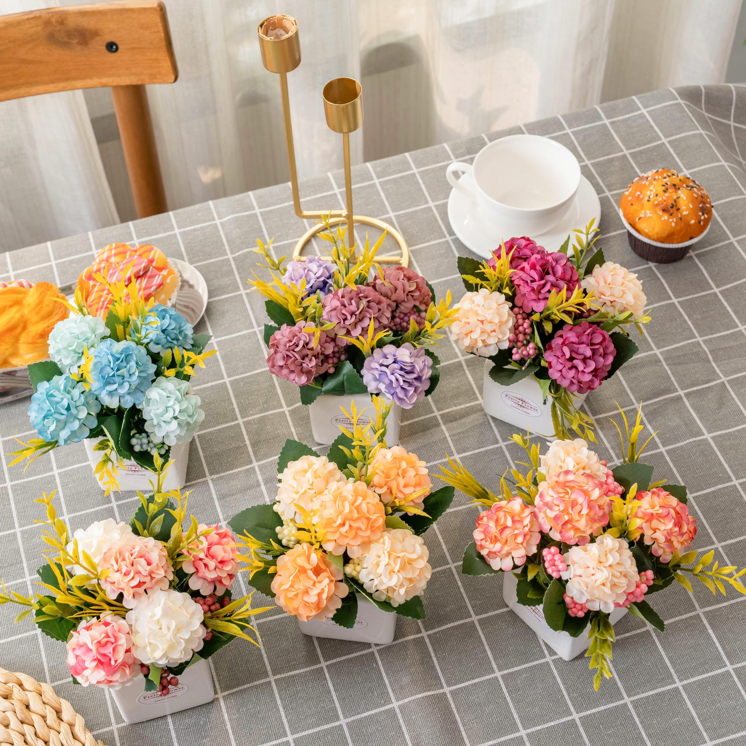 Donmills elegant purple hydrangea bouquet adds refined charm to shelves.