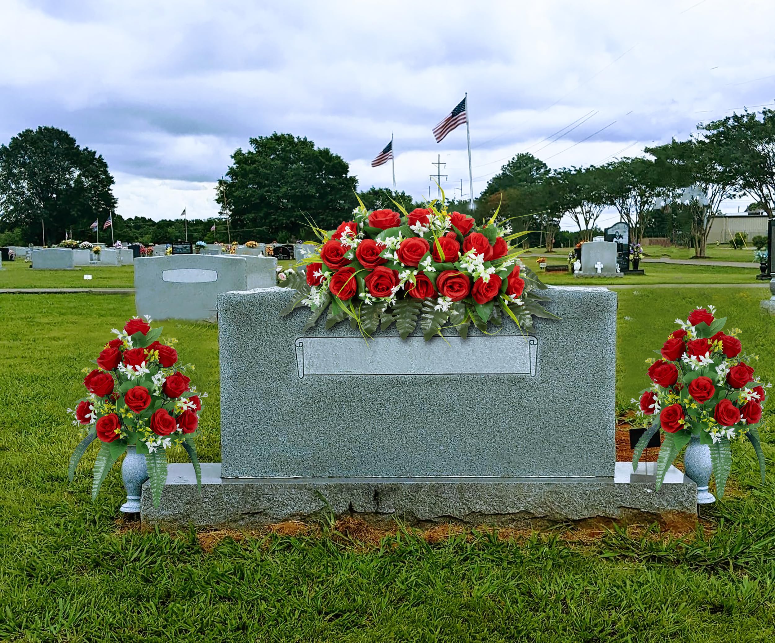 DONODA foam-filled vases keep bouquets upright through rain and weather.