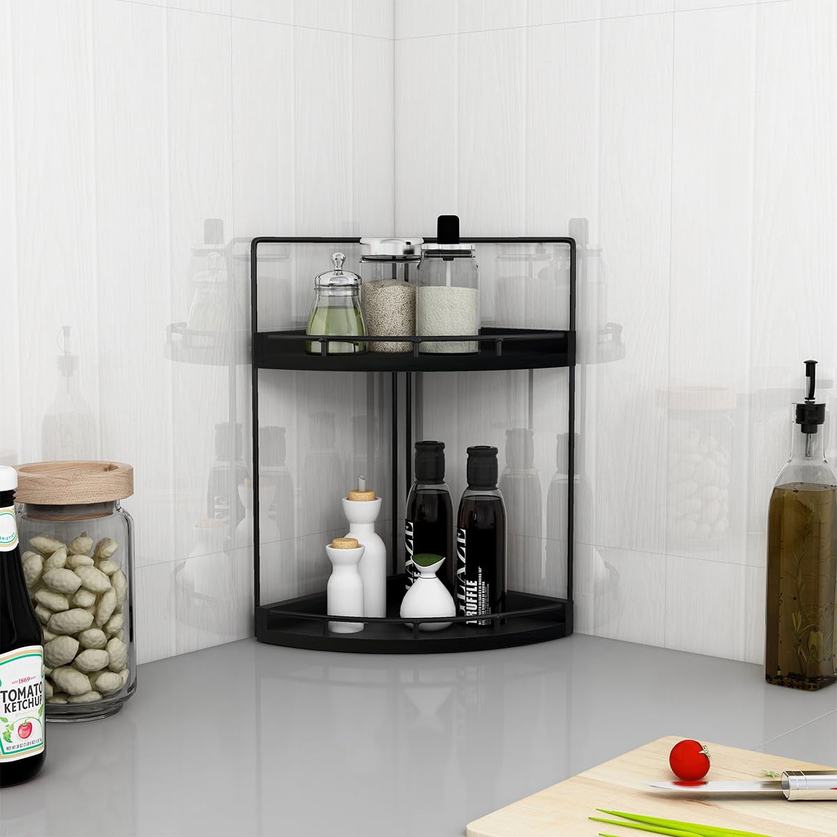 Dorhors open-shelf design allows quick access to daily items on the counter.