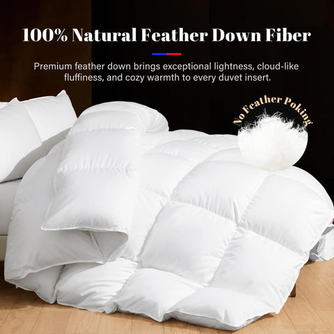 DOWNSTORIA eight-corner tabs help secure the duvet inside a cover.