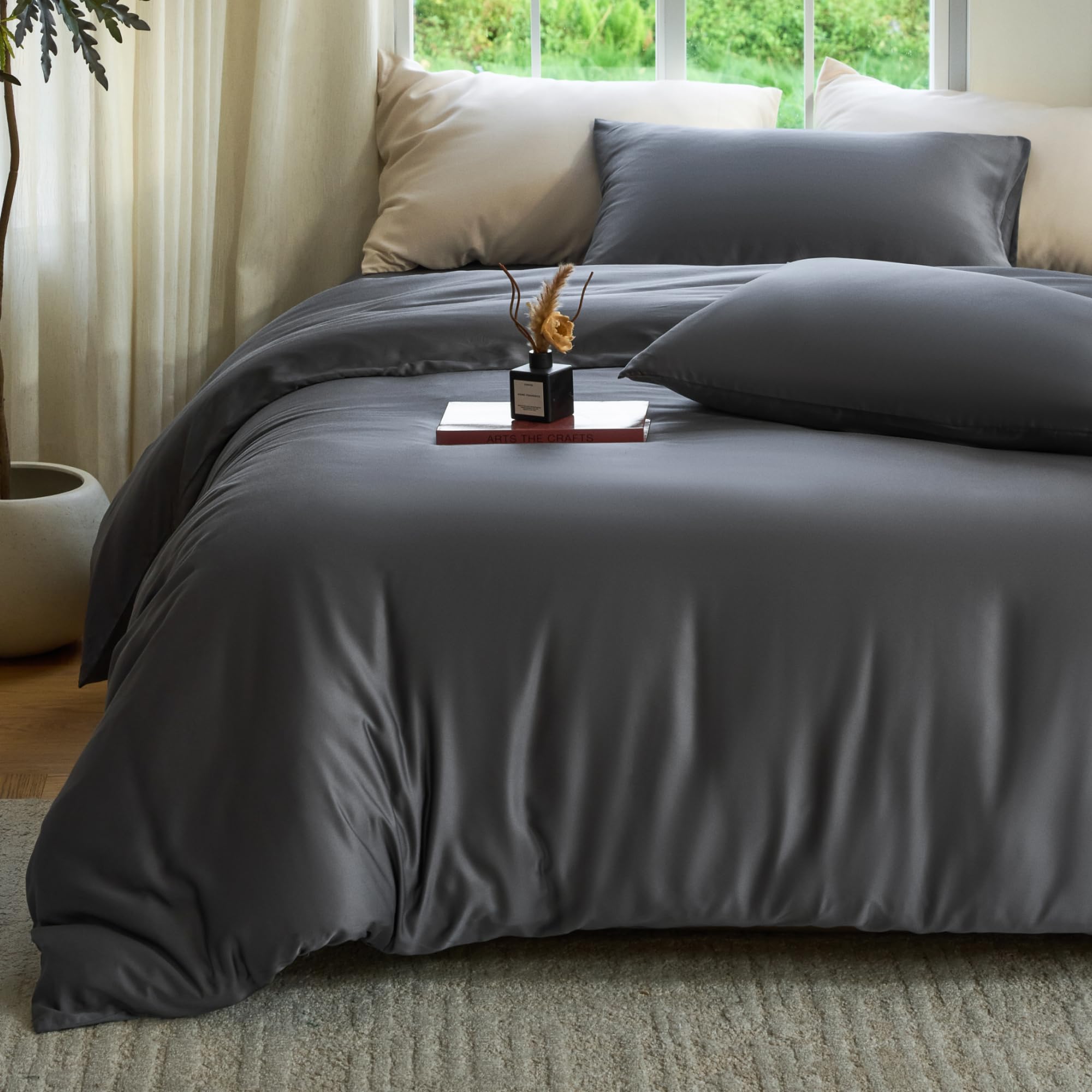 DOZ by SIJO Storm eight-loop design ensures secure duvet attachment.