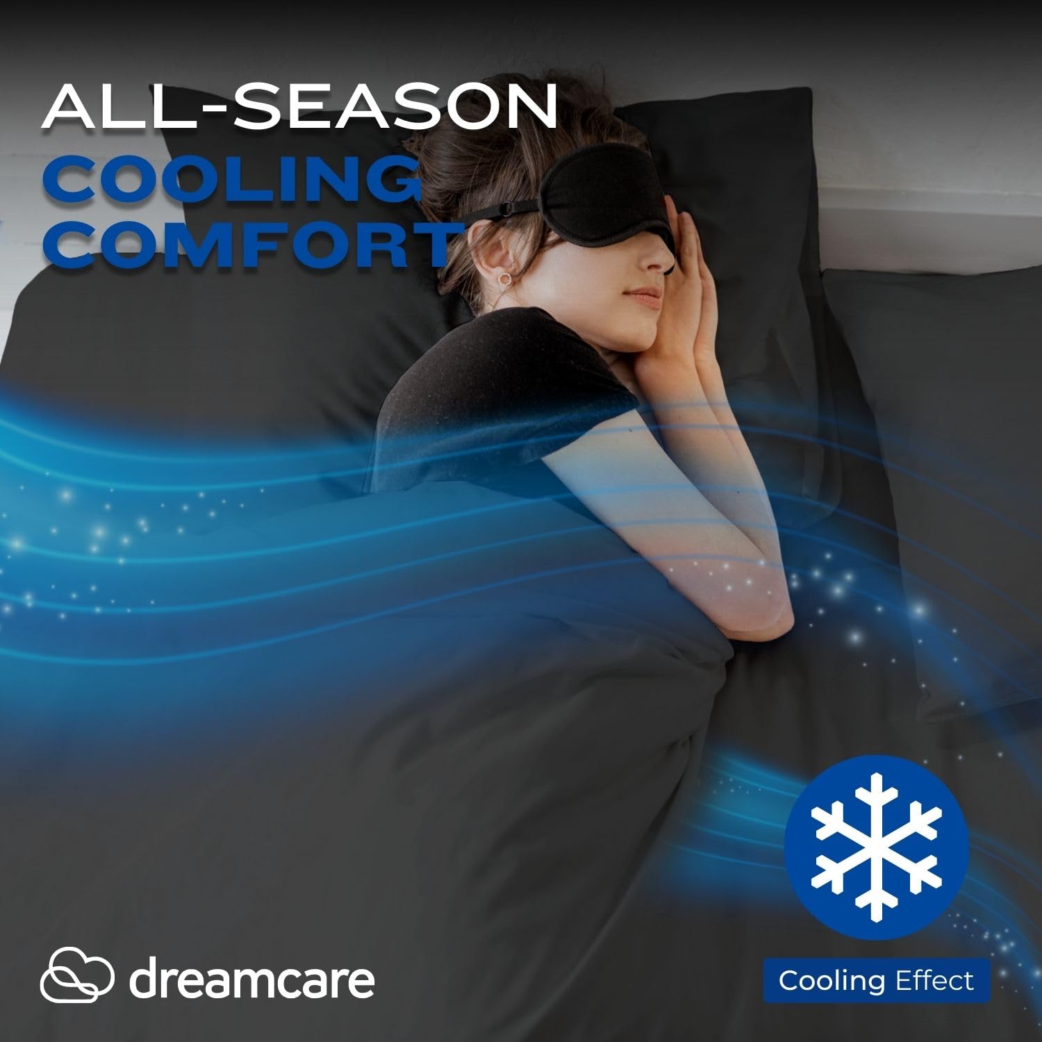 DREAMCARE side-pocket feature on the fitted sheet provides convenient storage.