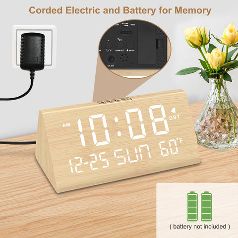 DreamSky wooden alarm clock dimmed display suitable for nightstands and dark rooms.