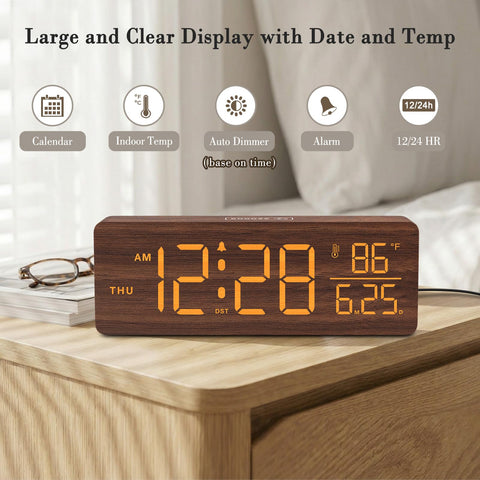 DreamSky clock date and day display helps plan your schedule