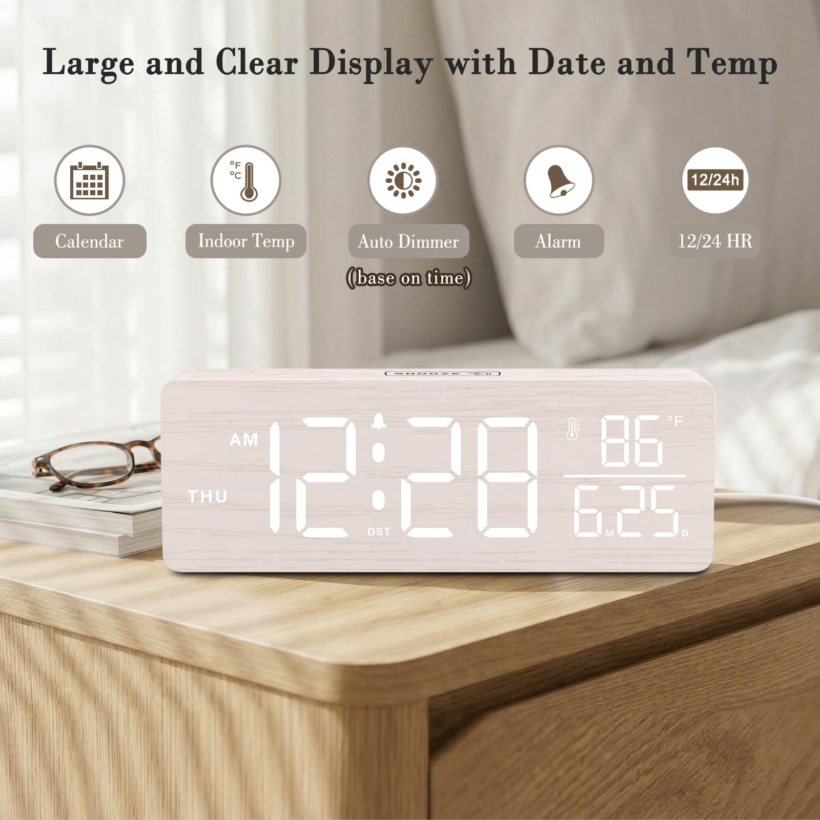 DreamSky clock shows date and day for quick daily planning