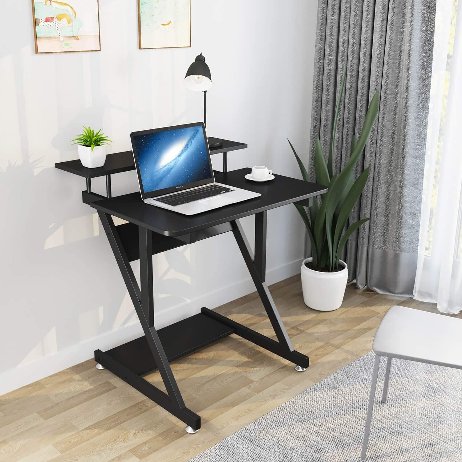 Dripex compact 27.5-inch desk offers extra space for accessories.