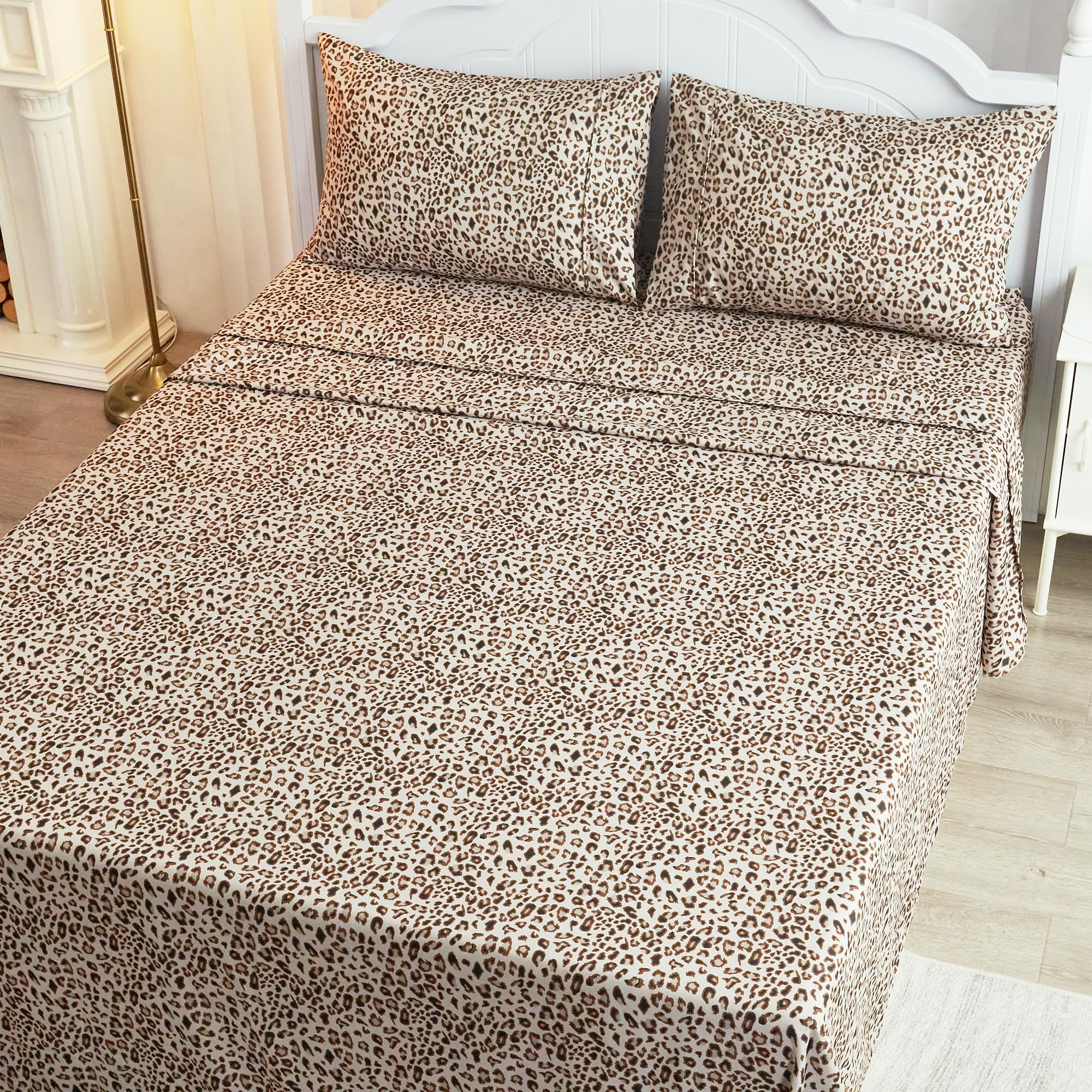Drozeeo four-piece cheetah sheet set includes two pillowcases and two sheets.
