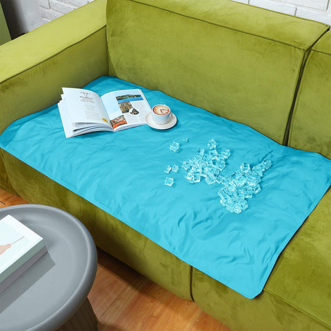 Drydiet cooling pad mat is easy to clean with mild soap and water.