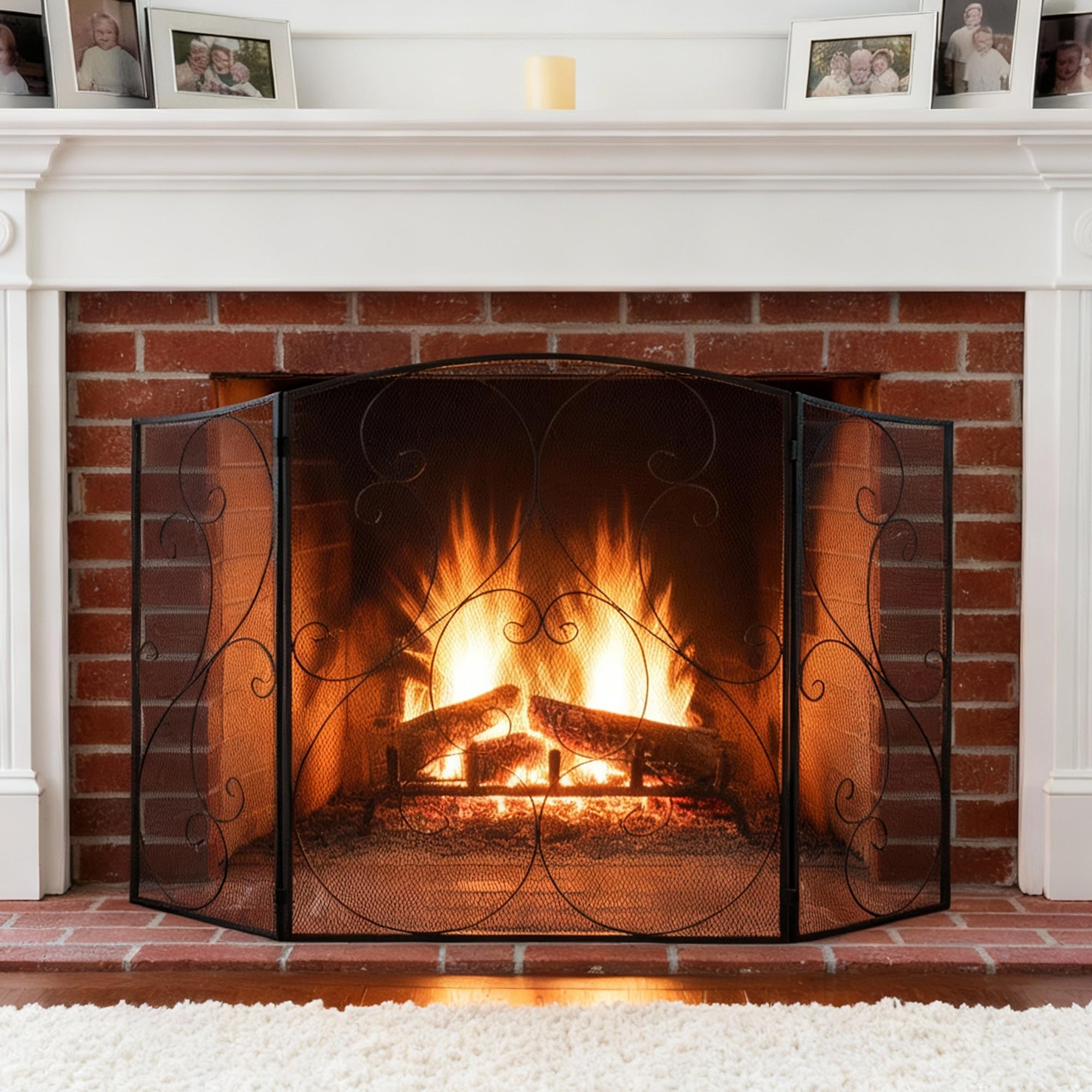 DUMOS 3-panel fireplace screen with folding doors for easy access while keeping embers contained