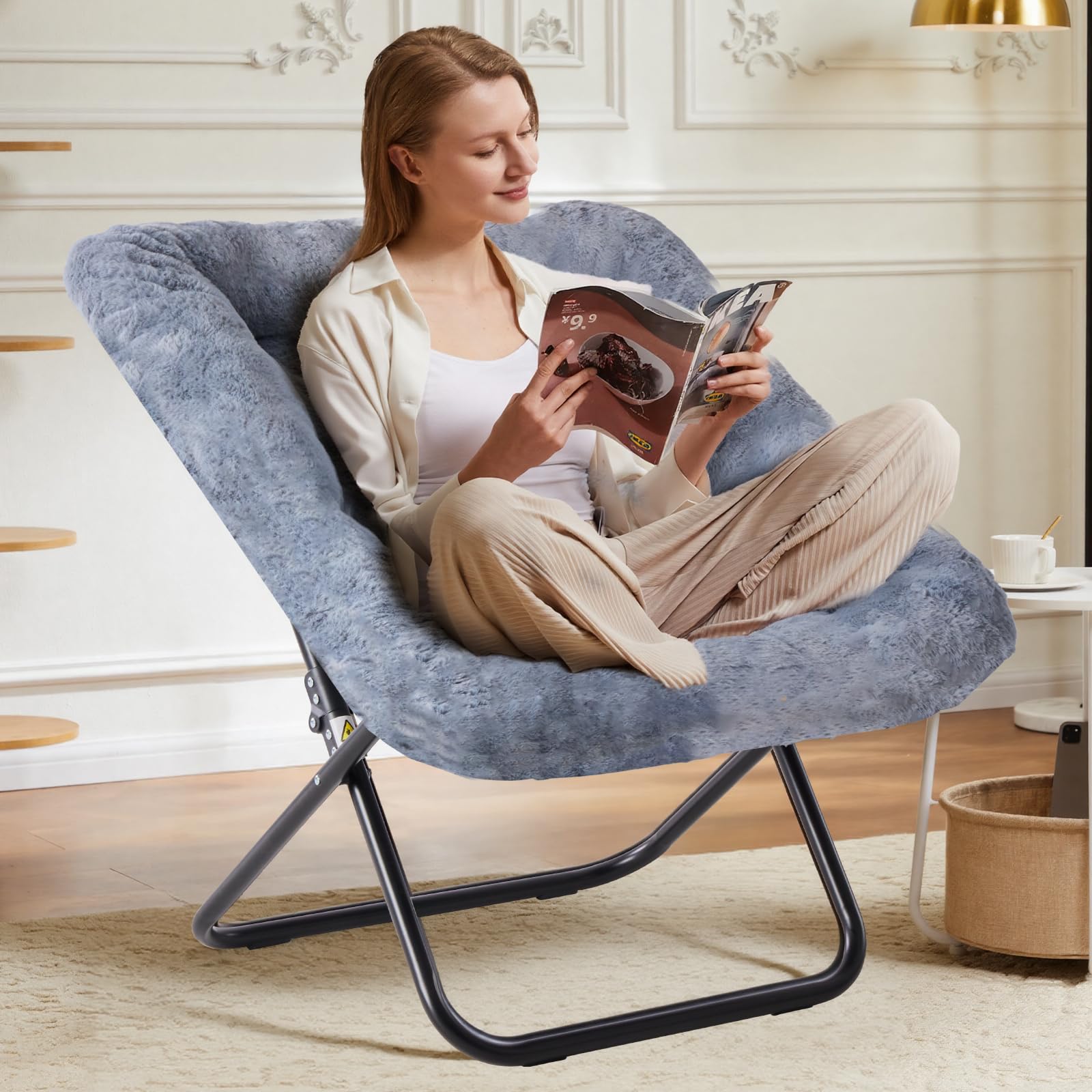 DUMOS Comfy Chair placed in a living room for versatile seating.