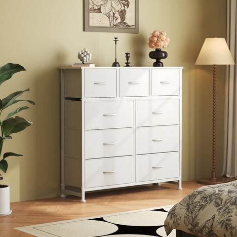 DUMOS dresser includes clear assembly instructions and helpful video guide.