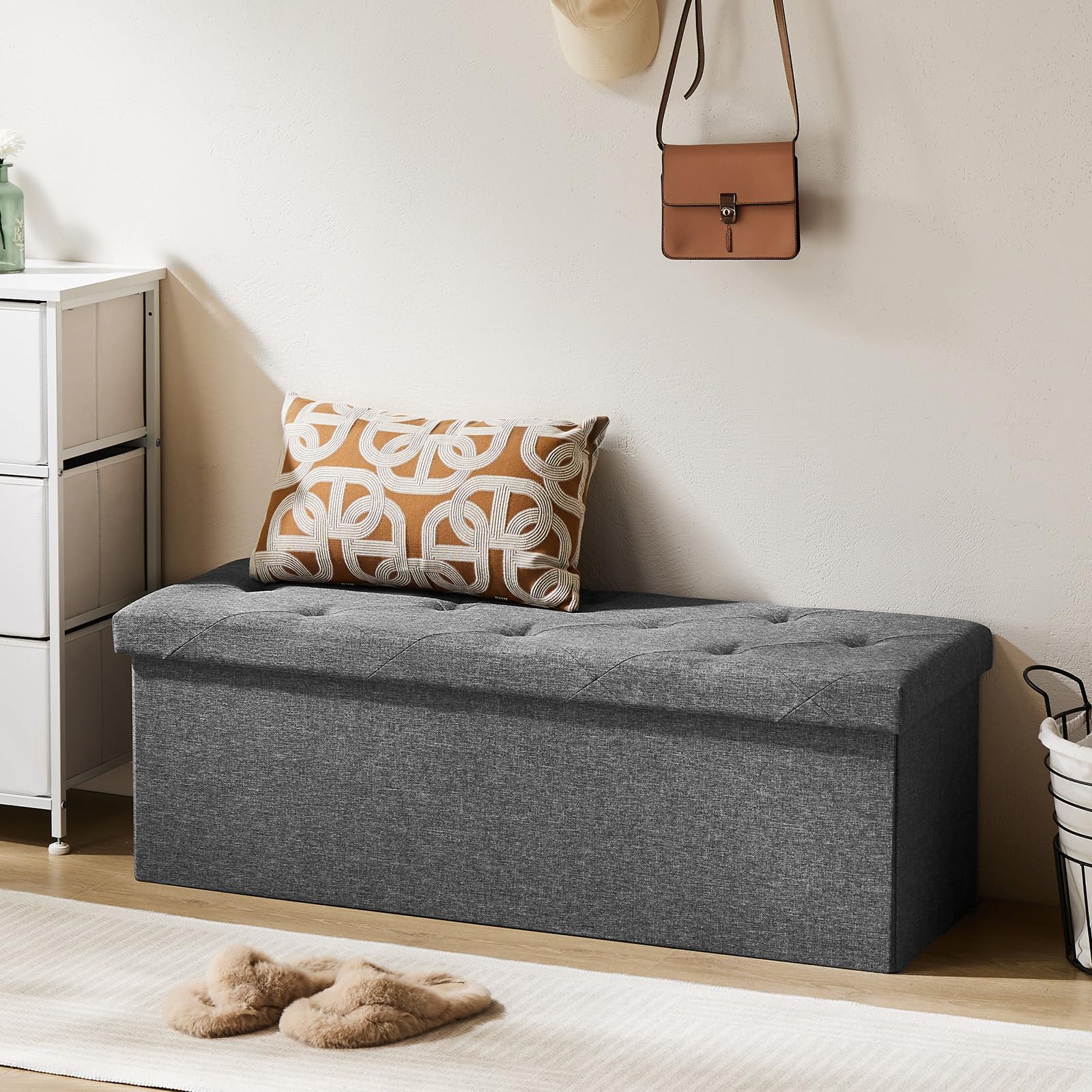 DUMOS foldable design allows quick storage when not in use.