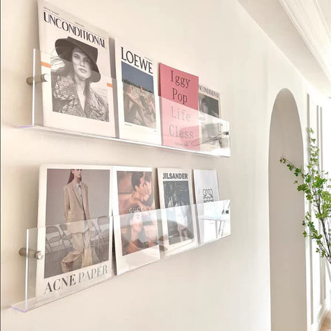 DuvinDD acrylic magazine holder wall mount shows clear display for easy access.
