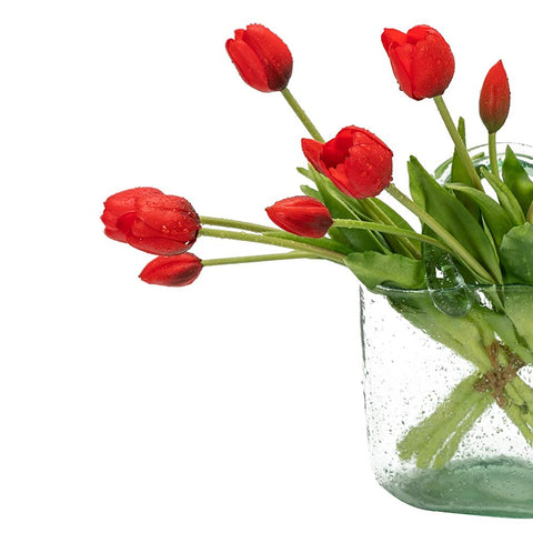 DUYONE tulips with flexible stems for easy arrangement customization
