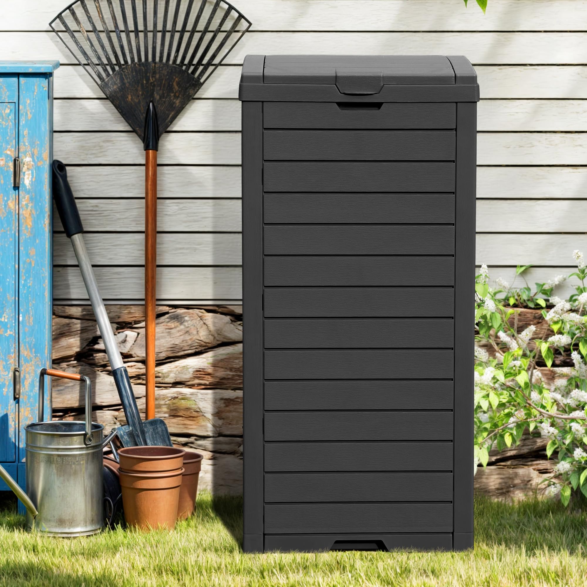 DWVO 38-gallon trash bin showing bottom drip tray for easy cleaning.